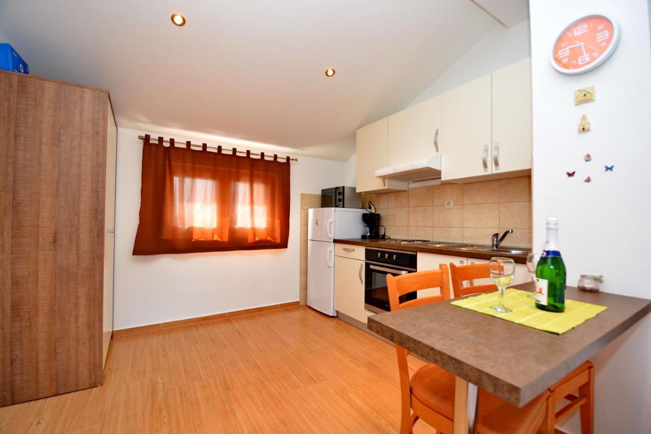 Studio Apartment Martin 扎达尔 外观 照片